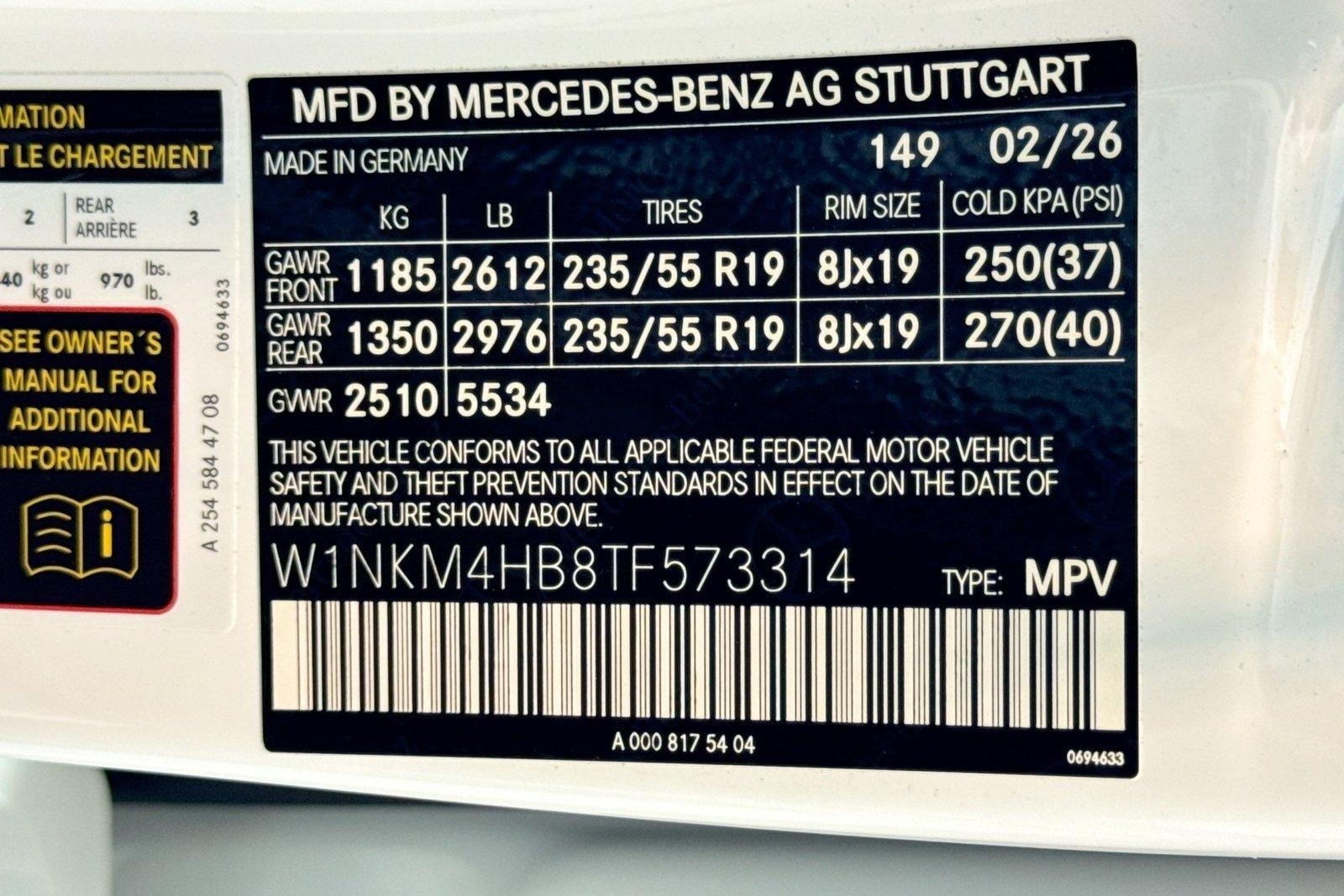 New 2026 Polar White Mercedes-Benz GLC 300 image 30