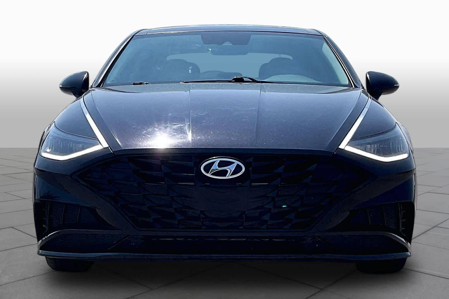 Used 2023 Carbon Blue Hyundai SEL image 4