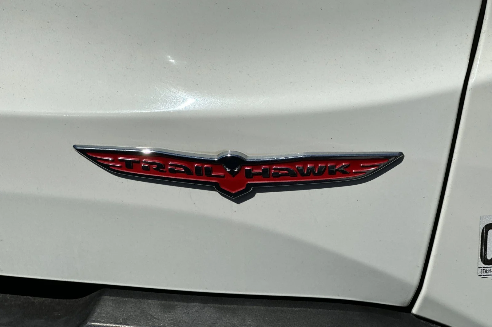 Used 2023 Alpine White Clearcoat Jeep Trailhawk image 7