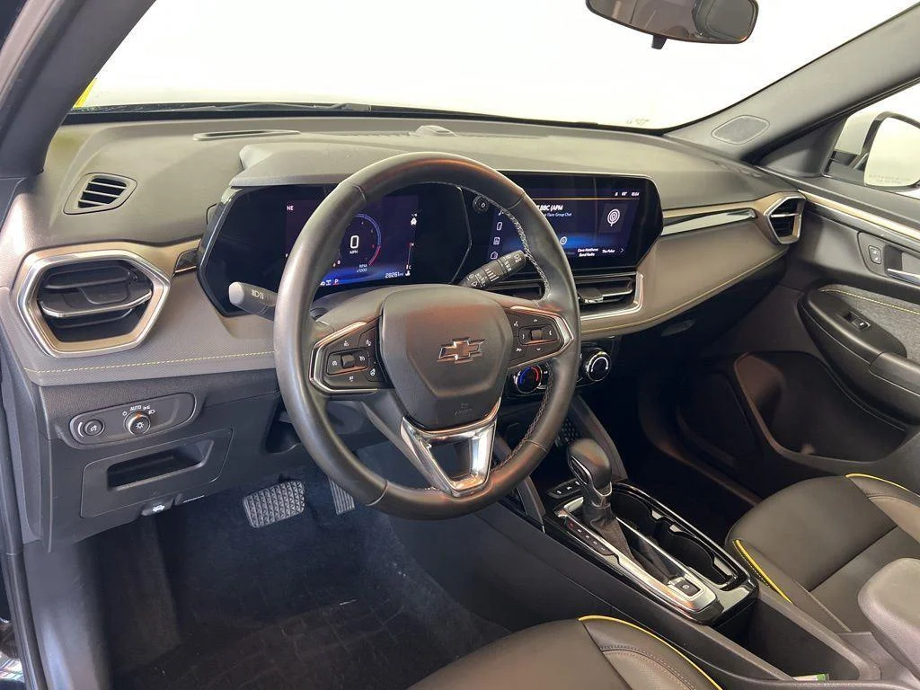 Used 2024 Black Metallic Chevrolet ACTIV image 3
