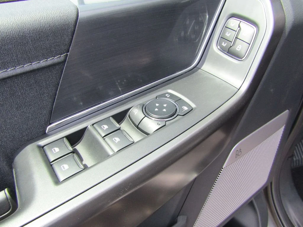 New 2026 Carbonized Gray Metallic Ford Lariat® image 25