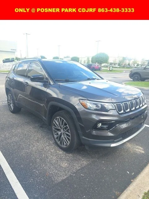 Used 2023 Gray Jeep Limited image 2