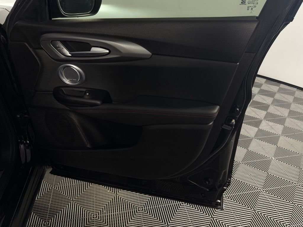 Certified Used 2024  Dodge R/T Plus image 33