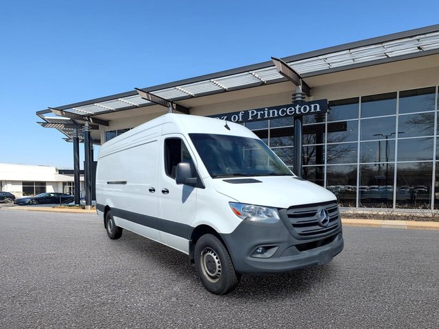 2024 Mercedes-Benz Sprinter Cargo Van 2500 High Roof I4 Diesel HO 170 RWD