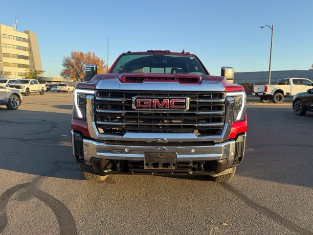 Used 2024 Red GMC SLT image 5
