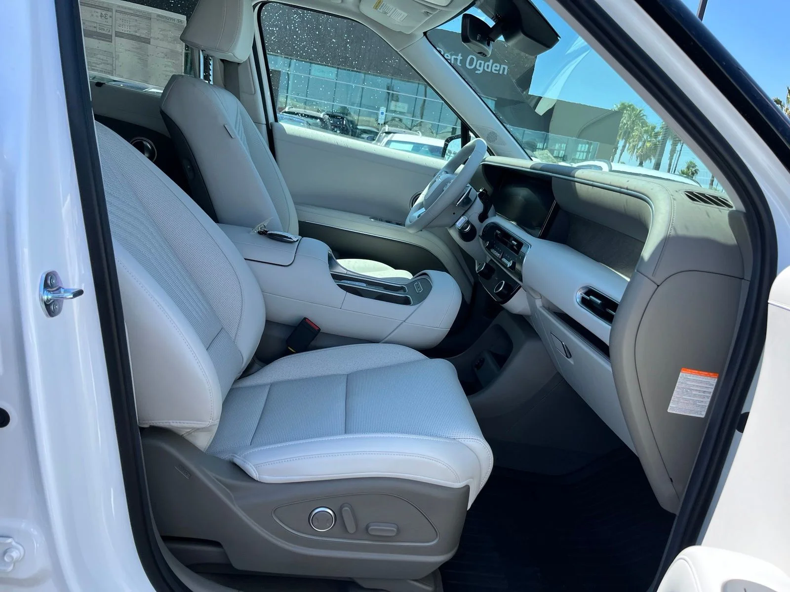 New 2026 White Hyundai Blue SEL Premium image 21