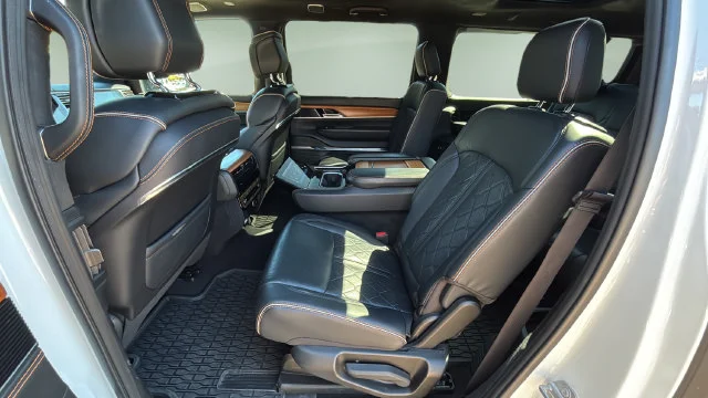Used 2024 White Jeep Series III image 20