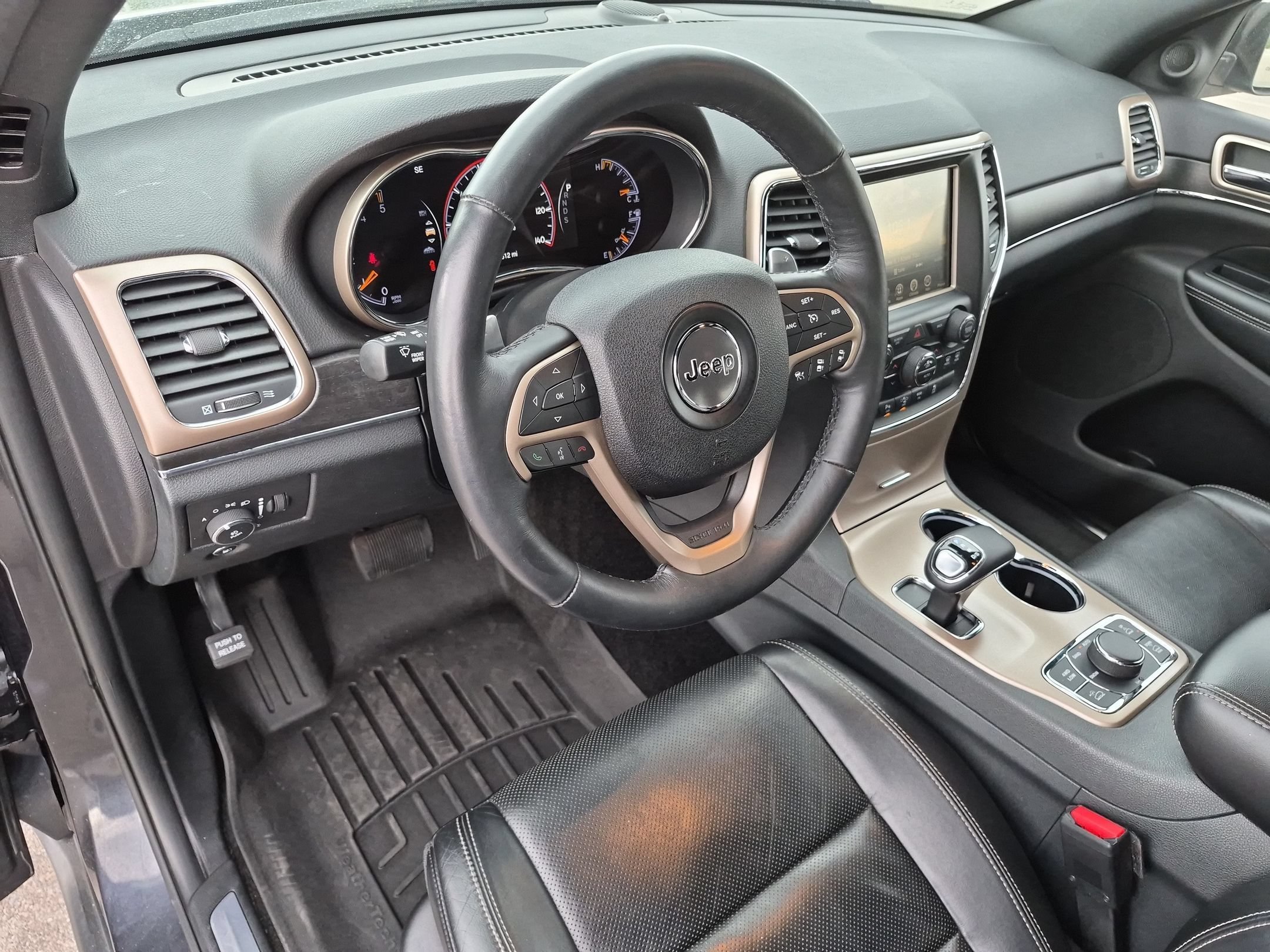 Used 2015 Maximum Steel Metallic Clearcoat Jeep Limited image 14
