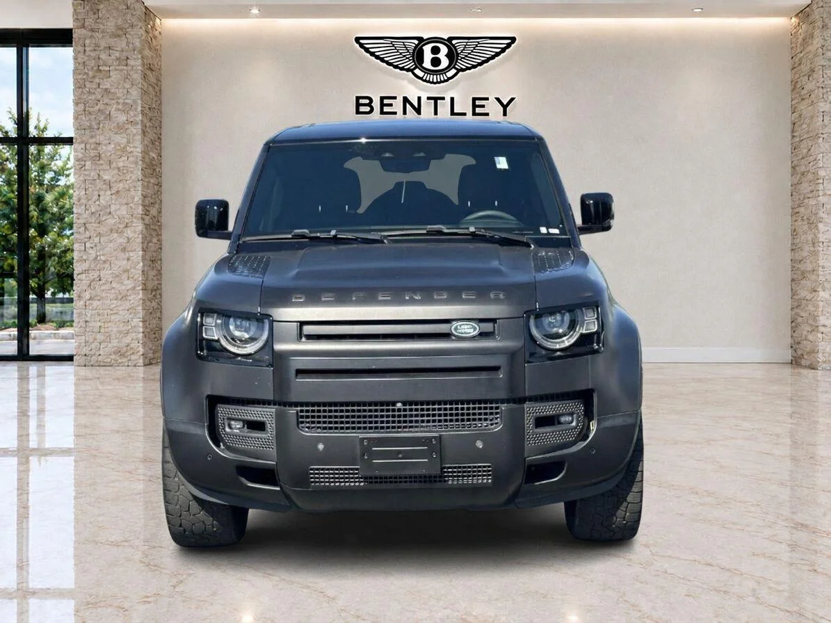 Used 2023 Carpathian Grey Premium Metallic Land Rover Carpathian Edition image 8