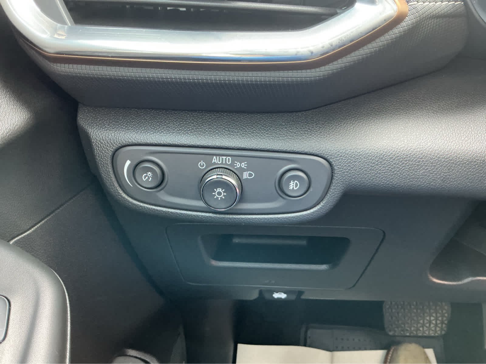 Used 2023 Sterling Gray Metallic Chevrolet ACTIV image 26