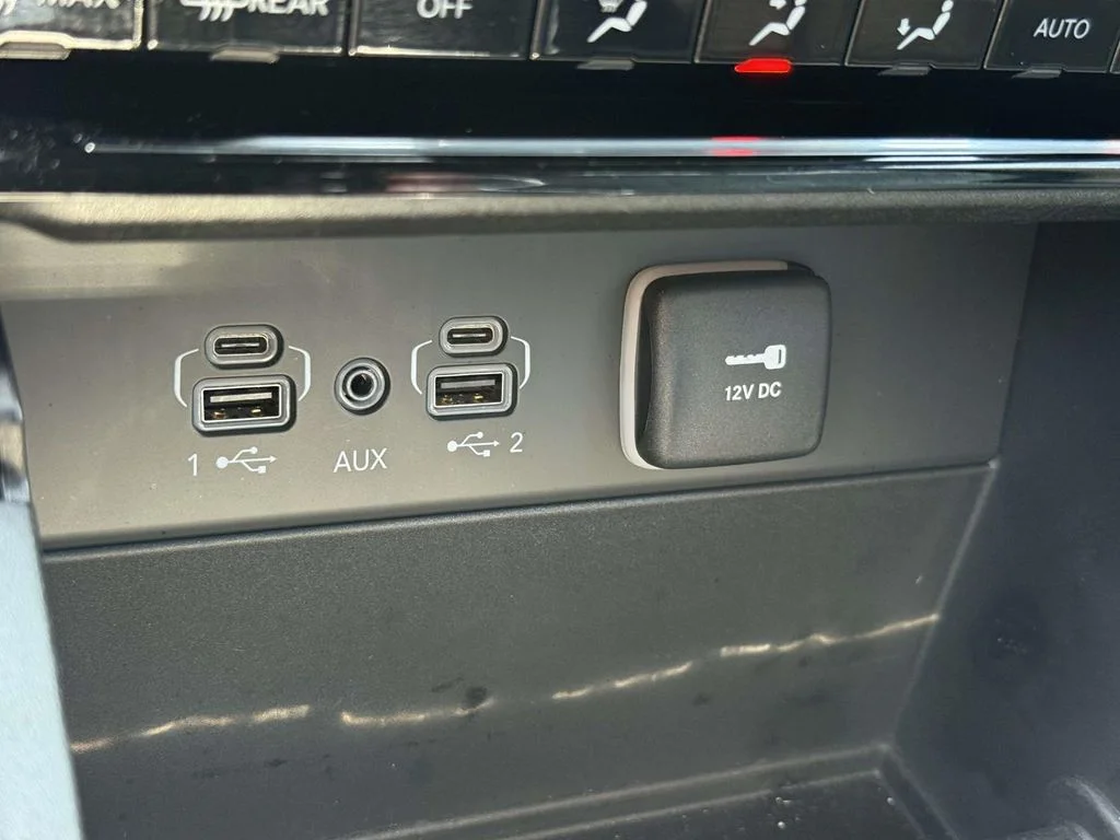 Used 2024 Black Jeep Limited image 29