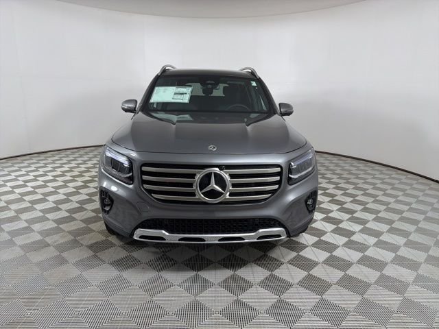 New 2026 Mountain Grey Metallic Mercedes-Benz GLB 250 image 2