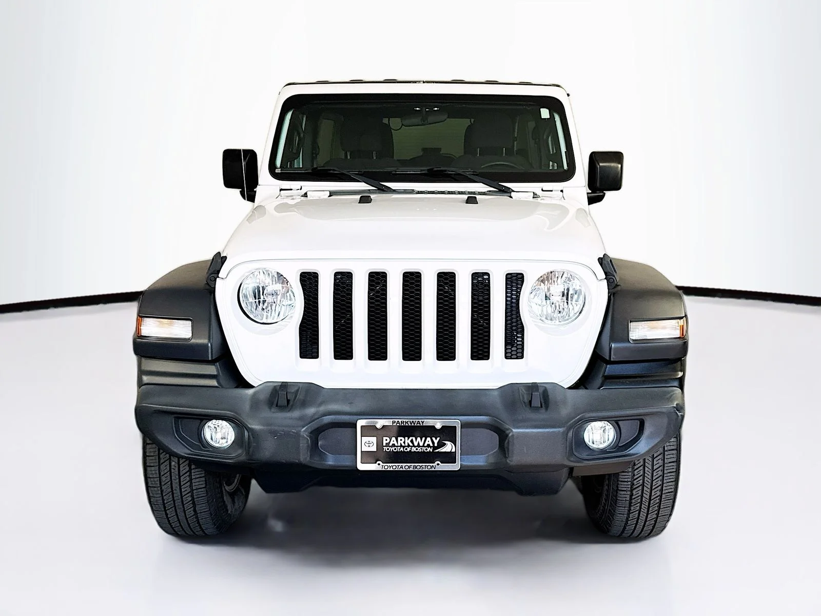 Used 2019 White Jeep Unlimited Sport S image 2