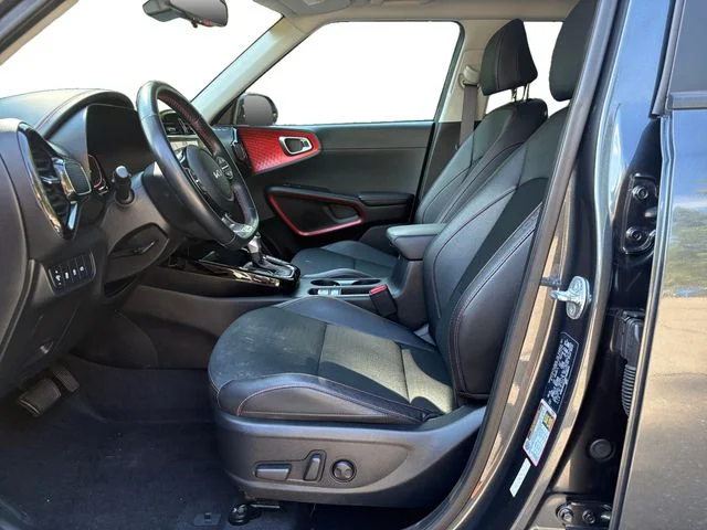 Used 2024 Gray Kia GT-Line image 8