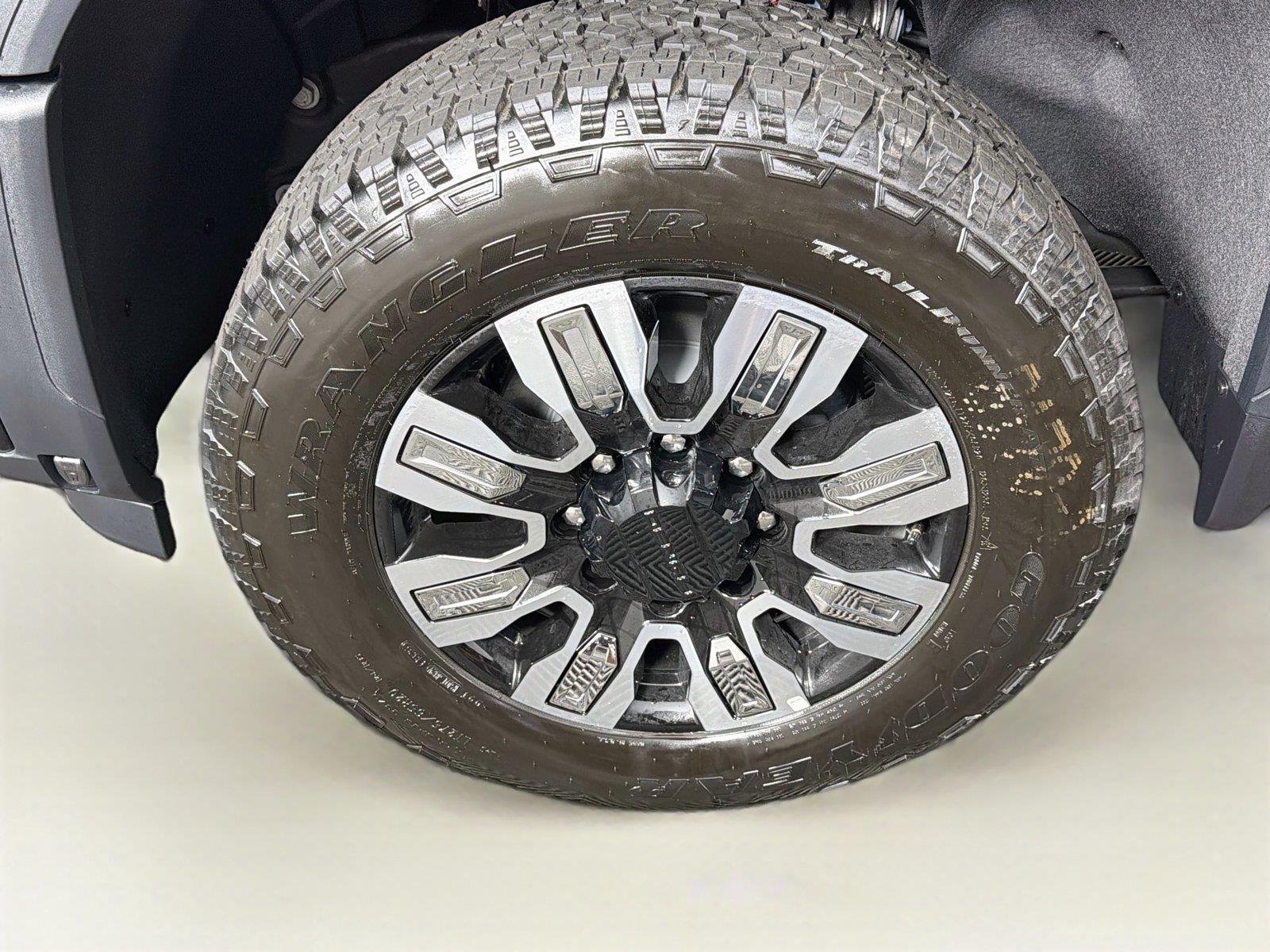 2026 GMC Sierra 2500HD Denali - Photo 34