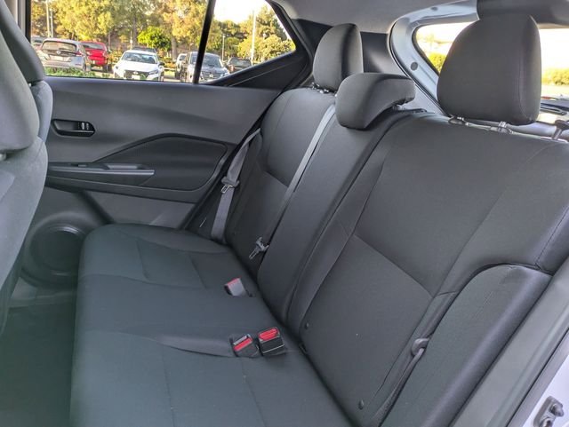 2025 Nissan KICKS PLAY Base - Photo 24