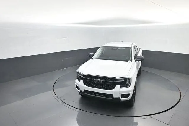 New 2026 Oxford White Ford XLT image 28
