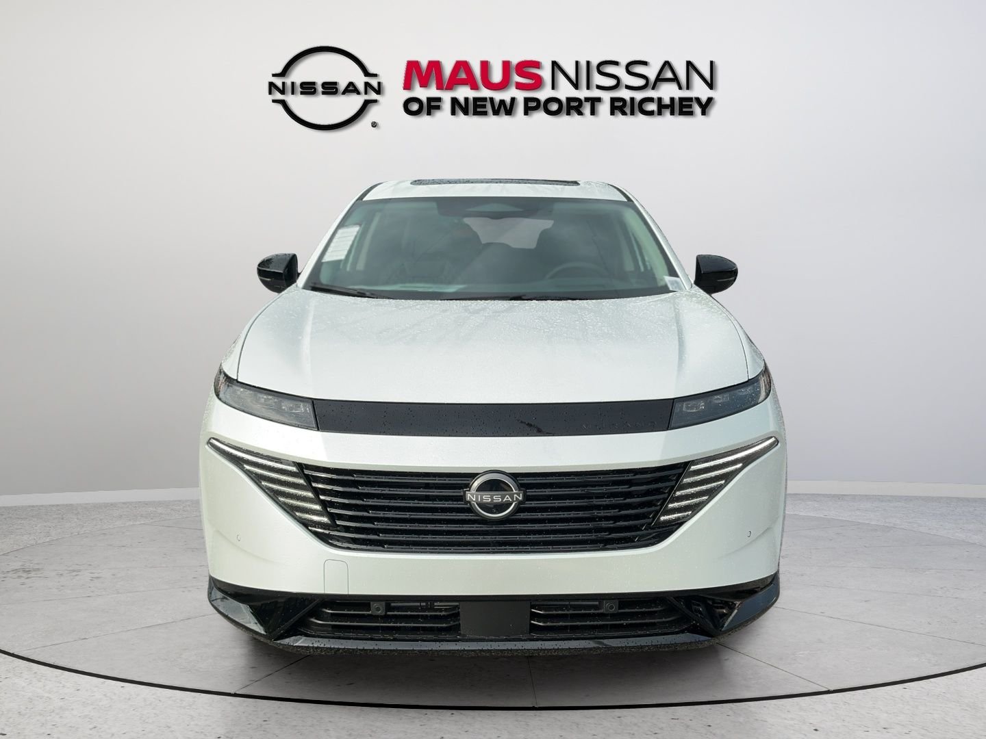 New 2026 White Nissan Platinum image 3