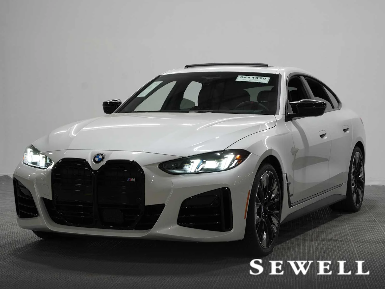 2026 BMW 4 Series M440i
