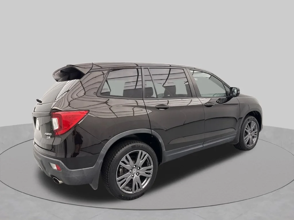 2021 Honda Passport EX-L SUV Slide 12