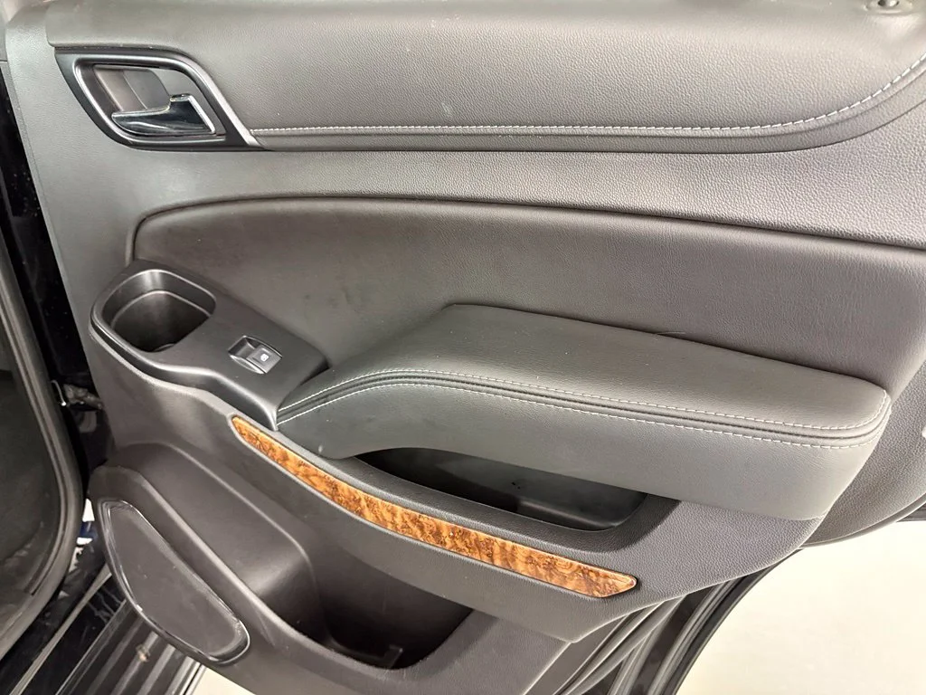 Used 2020 Black Chevrolet Premier image 46
