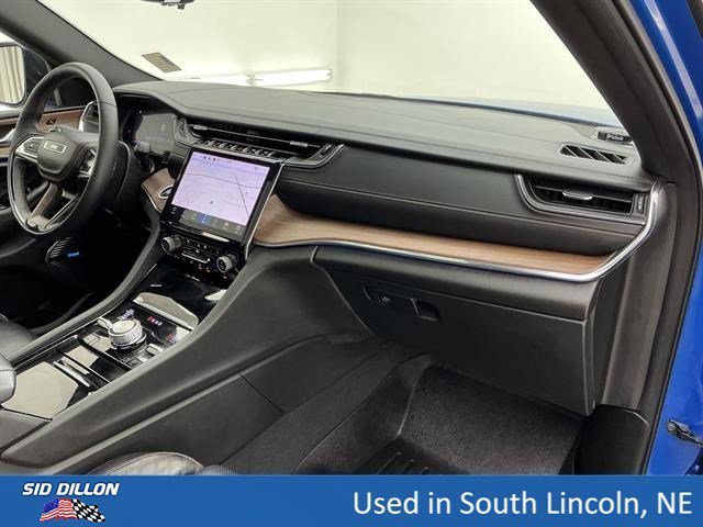 Used 2023 Hydro Blue Pearlcoat Jeep Summit image 24
