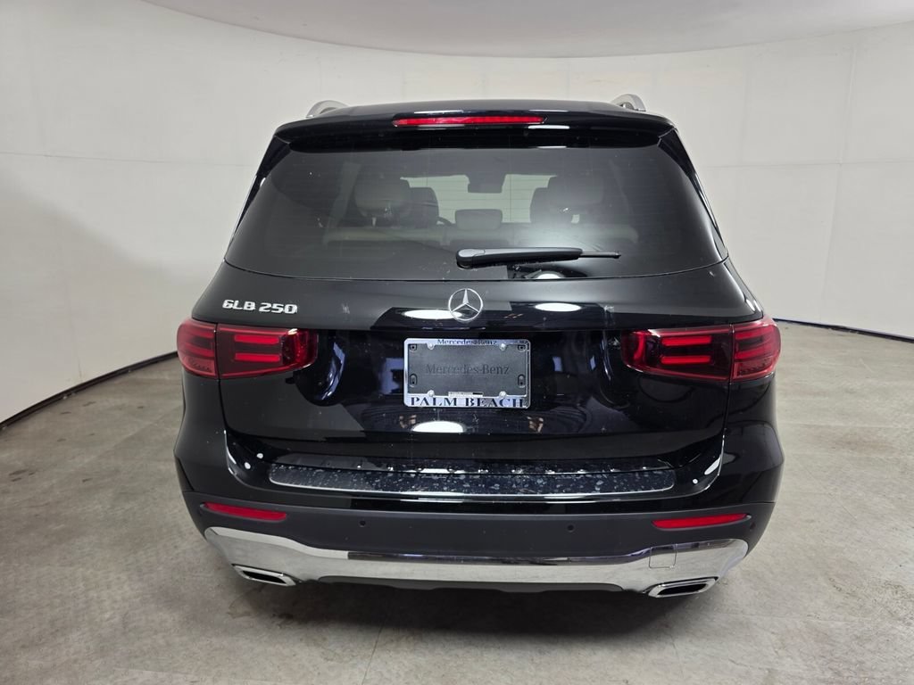 New 2026 Night Black Mercedes-Benz GLB 250 image 21