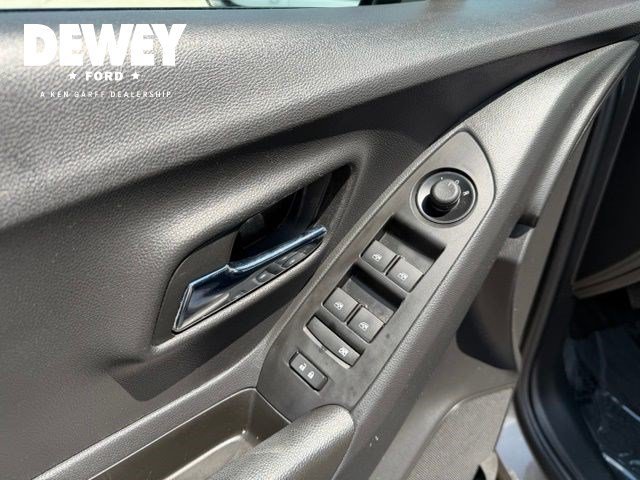 Used 2022 Stone Gray Metallic Chevrolet LT image 10