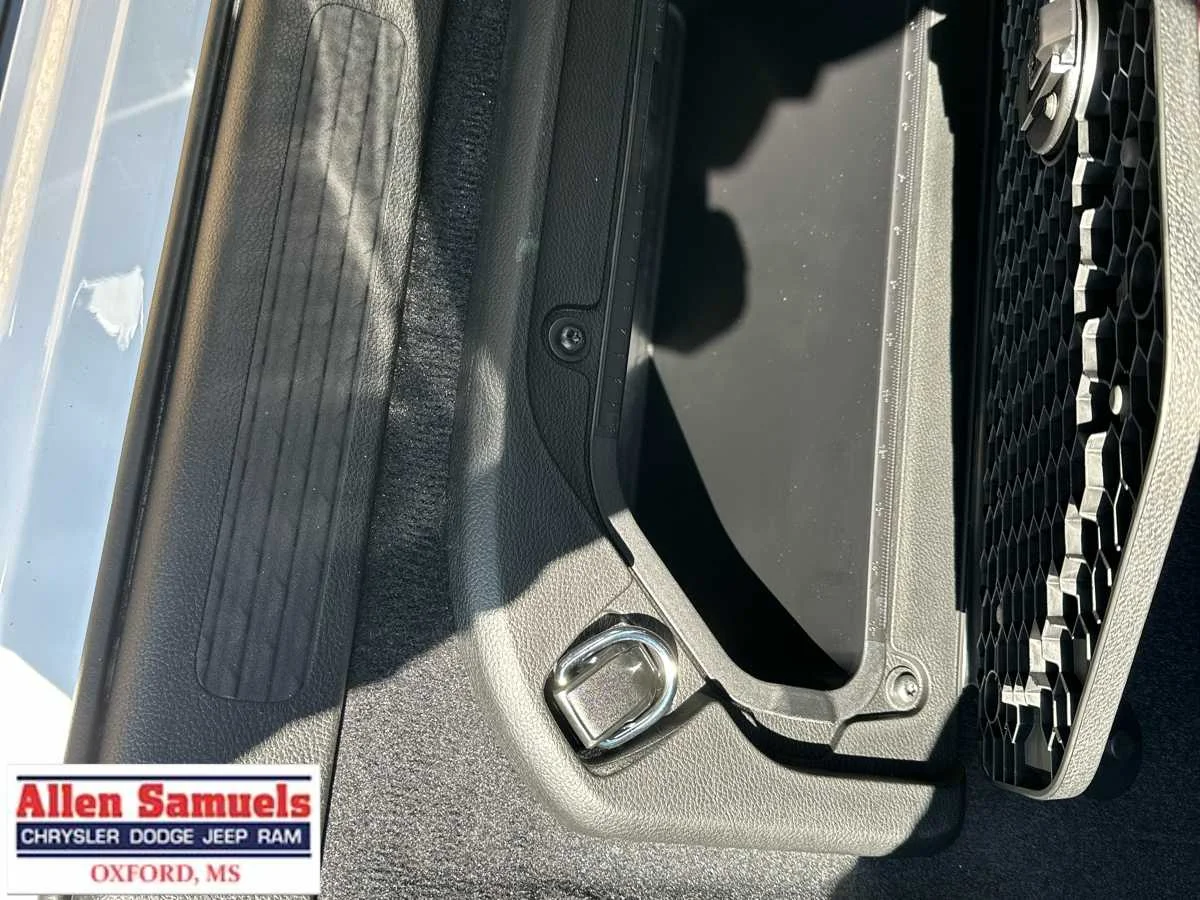 2026 RAM 1500 Laramie - Photo 20