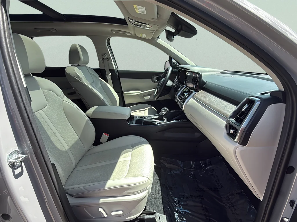 Used 2023 Gray Kia X-Line EX image 15