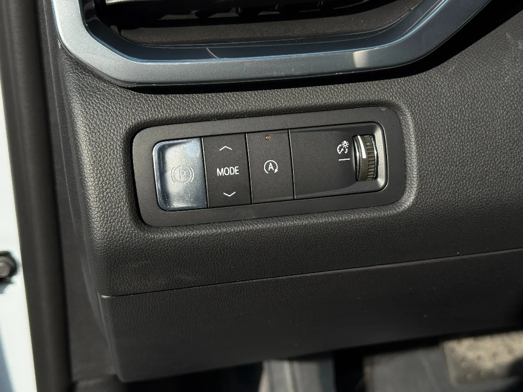 2026 GMC Acadia Elevation - Photo 19