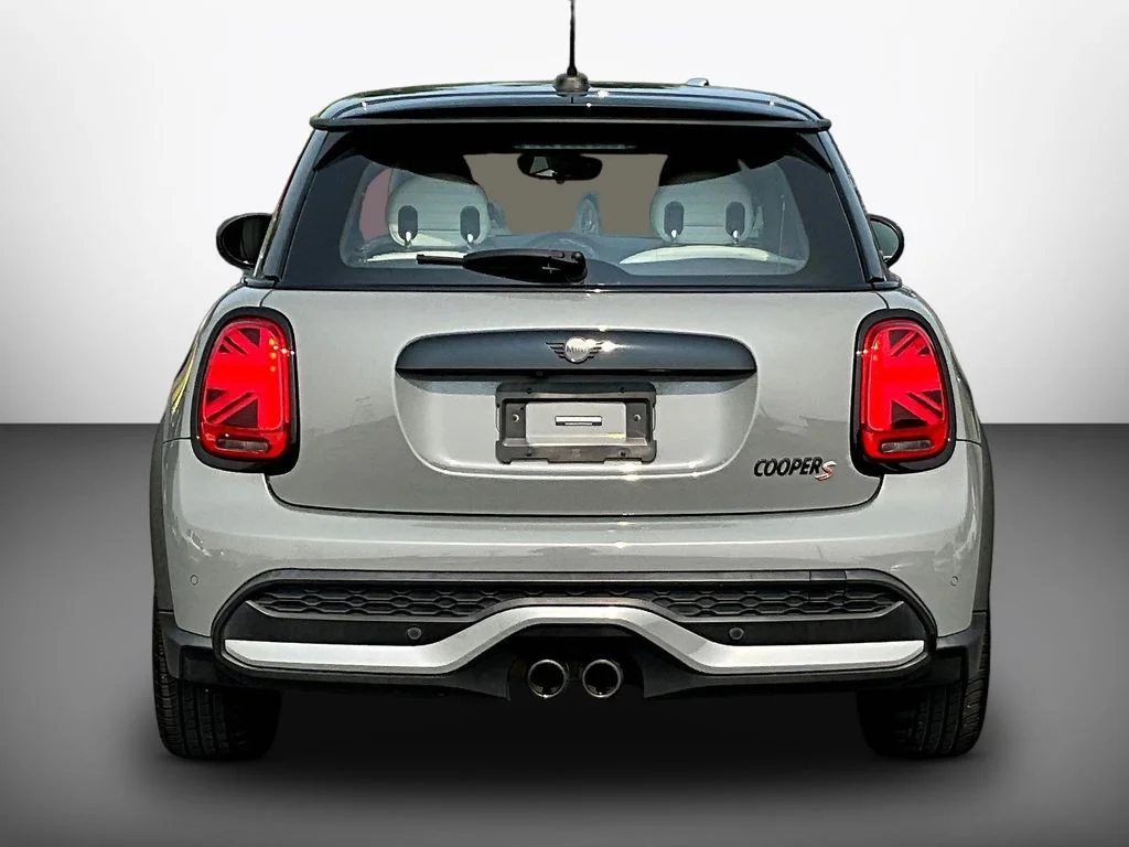 Used 2023 Gray Metallic MINI Base image 5