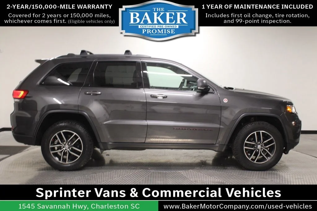 Used 2018 Gray Jeep Trailhawk image 11
