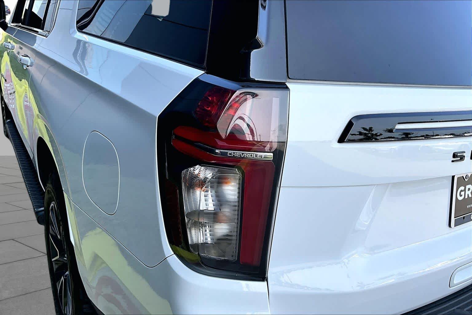 Used 2023 Summit White Chevrolet Z71 image 25