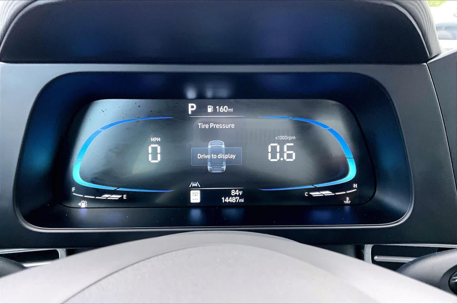 Used 2025 Amazon Gray Hyundai SEL Sport image 24
