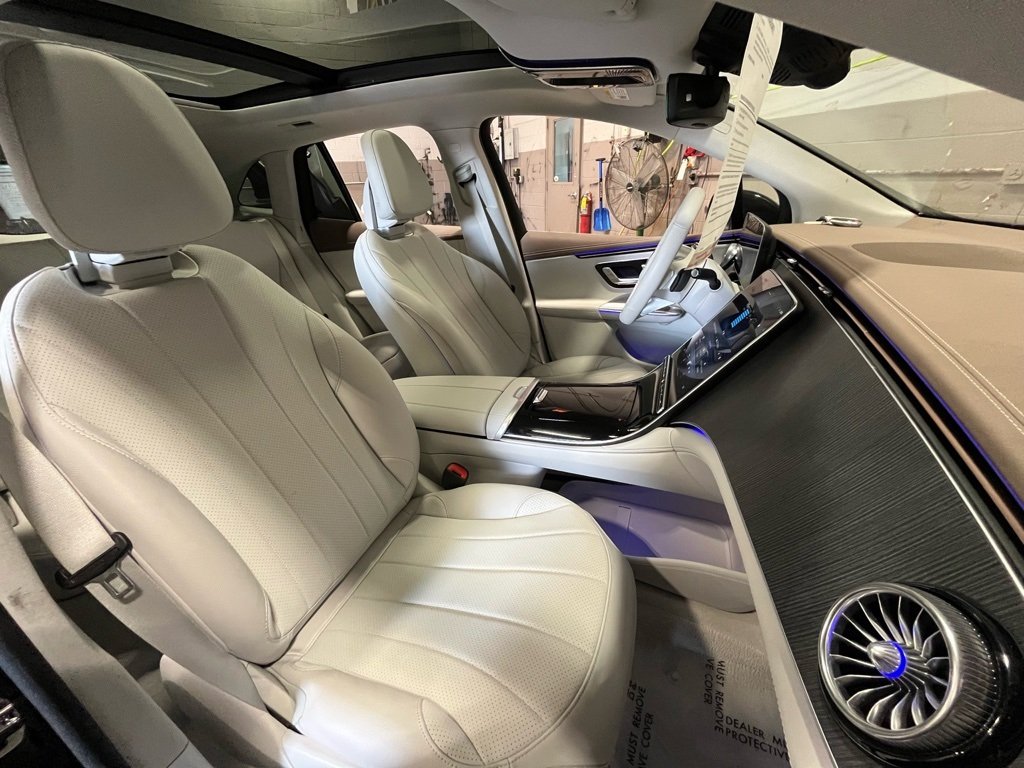 2024 MERCEDES-BENZ EQE-CLASS SUV - Image 30