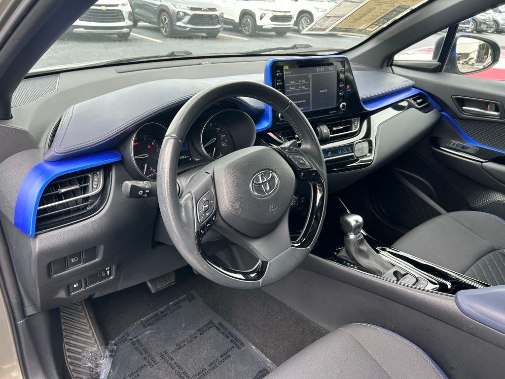 Used 2021 Brown Toyota XLE image 19