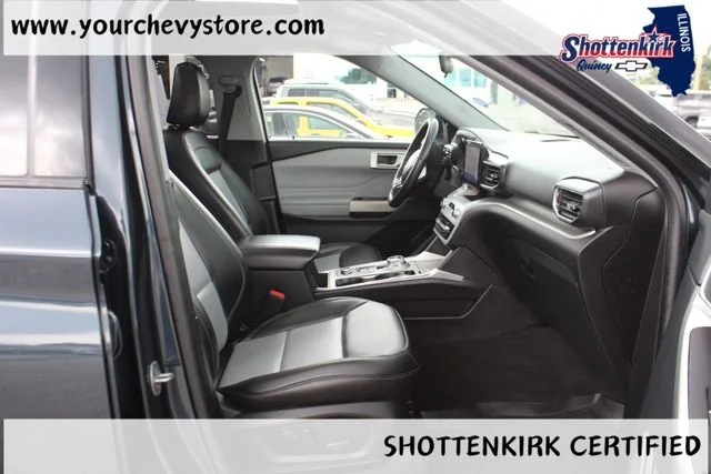 Used 2022 Blue Ford XLT image 14