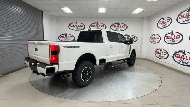 New 2026 Star White Metallic Tri-Coat Ford Lariat image 9