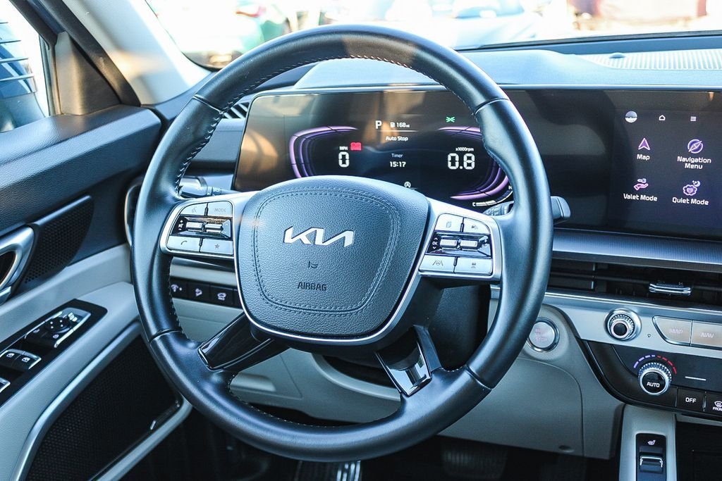 Used 2025 Midnight Kia S image 16