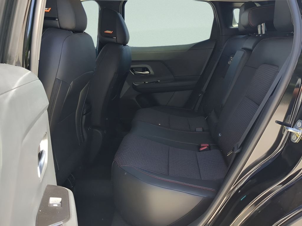 2026 Nissan KICKS SR - Photo 14