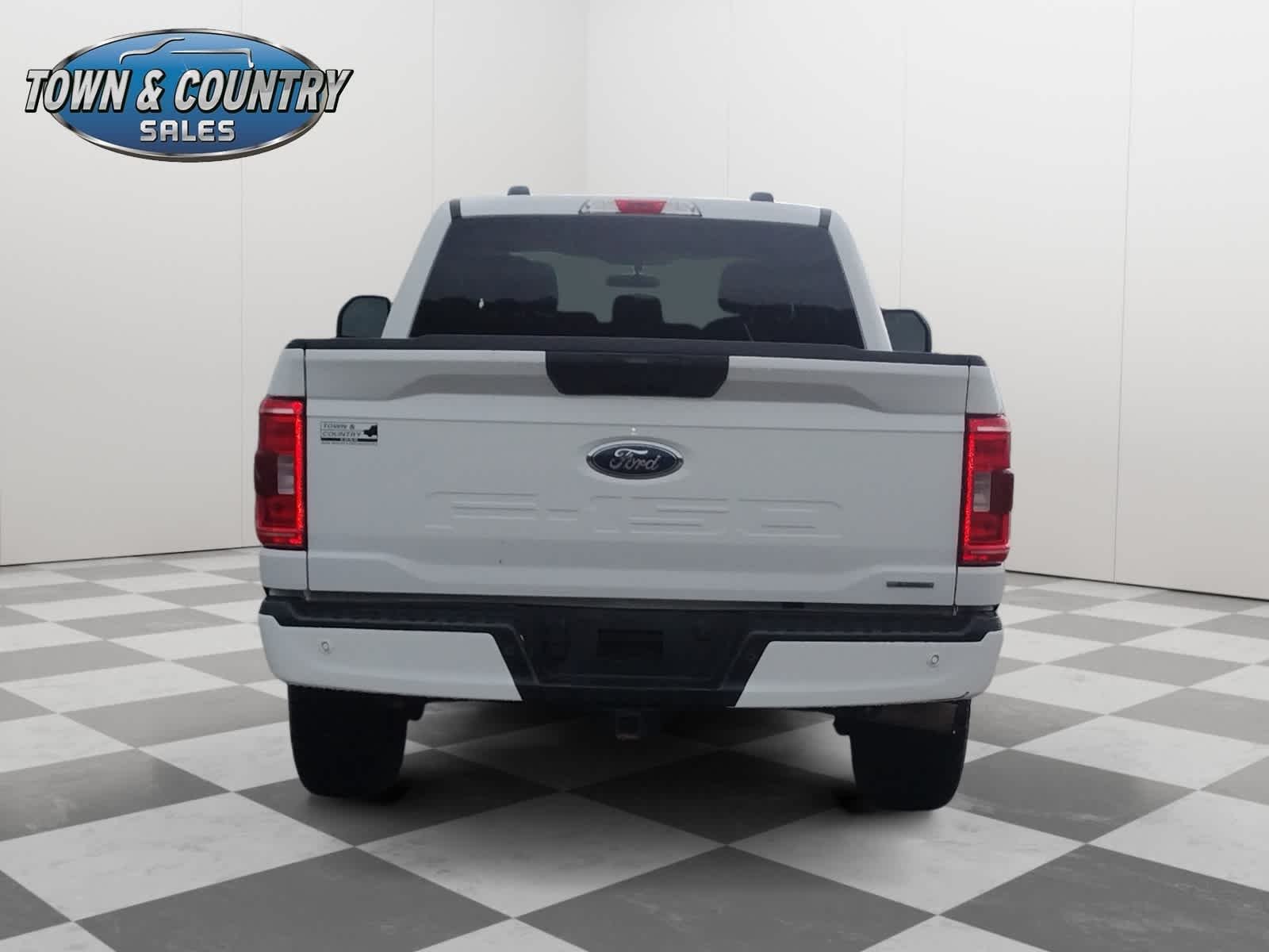 Used 2023 Oxford White Ford XL image 6
