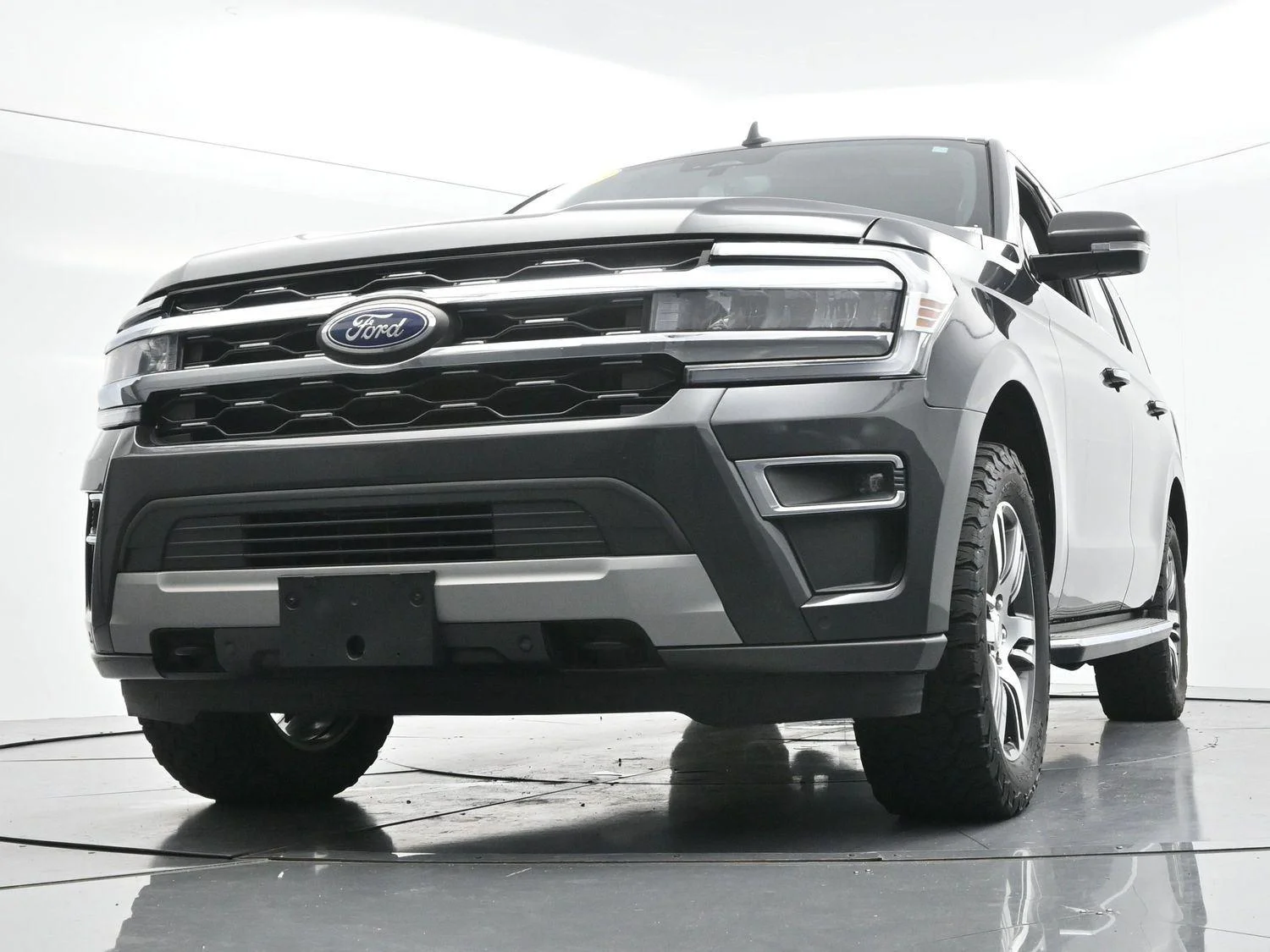 Used 2022 Dark Matter Gray Ford Limited image 54