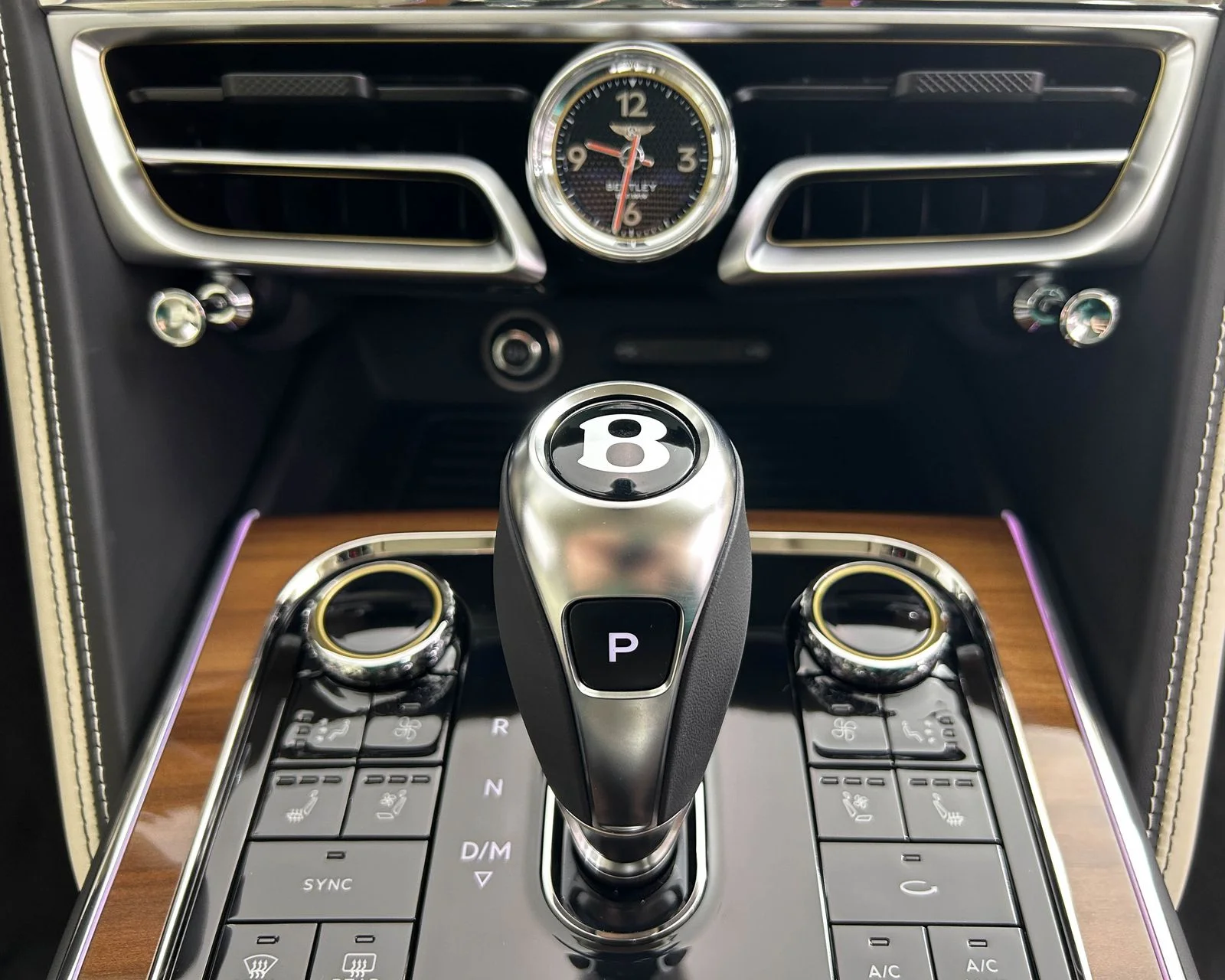 New 2026  Bentley Azure image 24