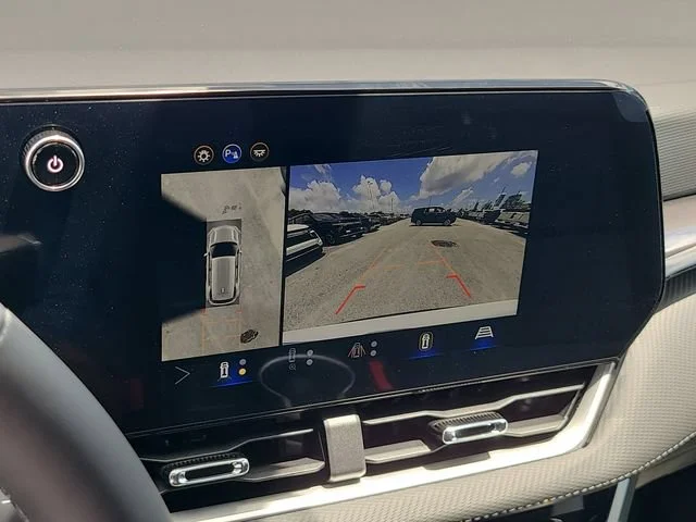 New 2026 Summit White Chevrolet LT image 24