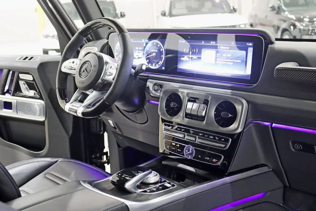 Used 2020 Black Mercedes-Benz G 550 image 31