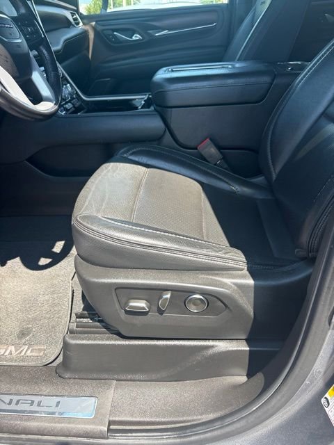 Used 2021 Gray GMC Denali image 21