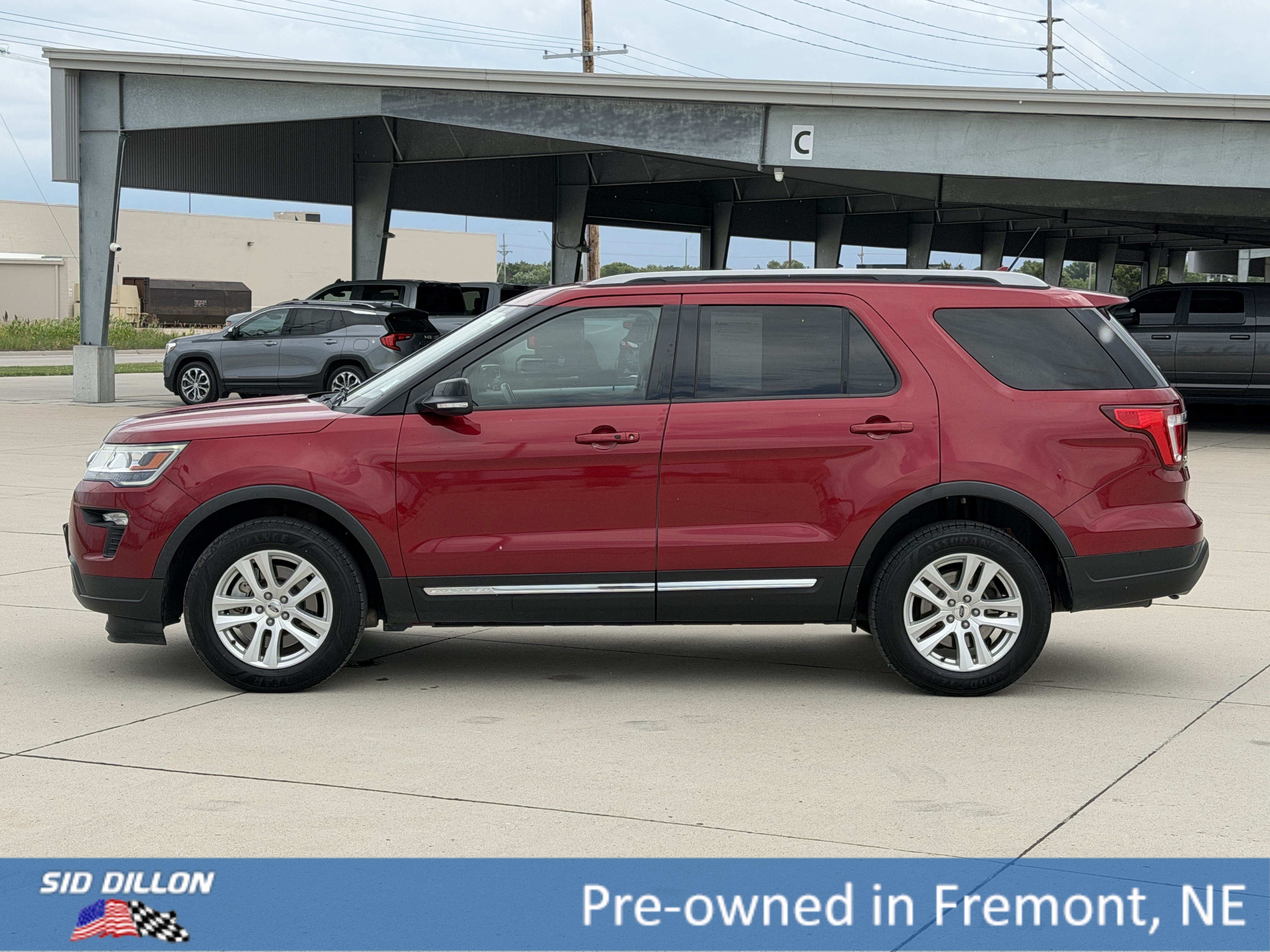 Used 2018 Red Ford XLT image 8