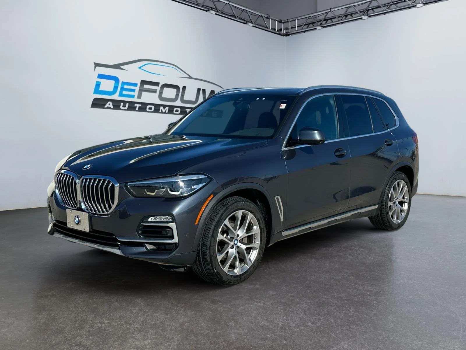 Used 2021 Arctic Grey Metallic BMW xDrive40i image 7