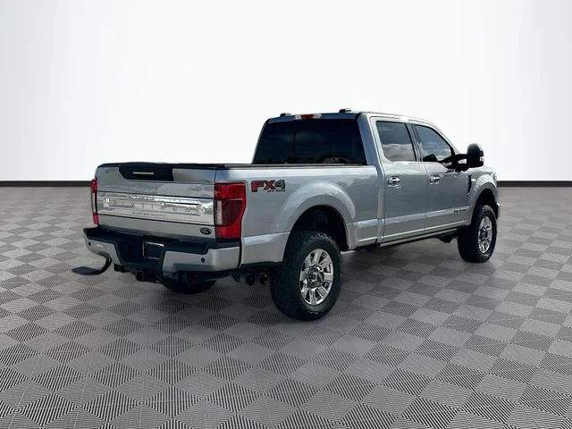 Used 2022 Silver Ford Platinum image 5